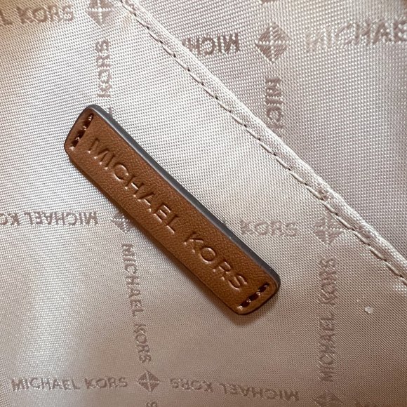 Michael Kors Jet Set Item Medium Travel Pouch Double Zip Wristlet MK Brown - Picture 9 of 13